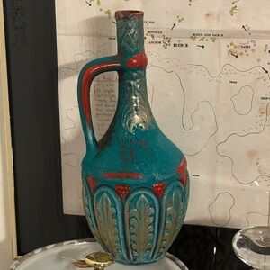 Medea empty wine decanter Turquoise and Red Decorative Vase home decor